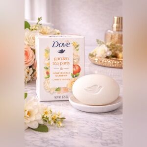 5/$25 Dove Garden Tea Party Beauty Bar – Honeysuckle Gardenia (Limited Edition)